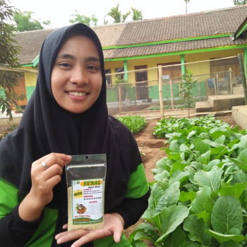 SMK NU 03 BONDOWOSO MANFAATKAN PELUANG CUAN DI MASA PANDEMI