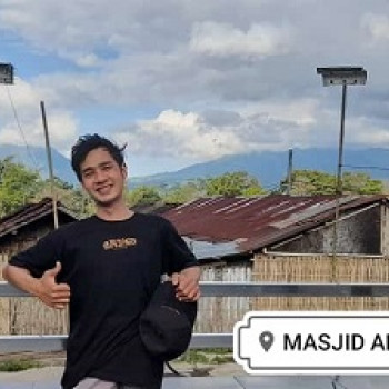 Si Ganteng Alumni SMK NU 03 BONDOWOSO Mantap Menjadi Petani 