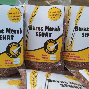 BERAS MERAH SALAH SATU PRODUK START UP KEWIRAUSAHAAN SMK NU 